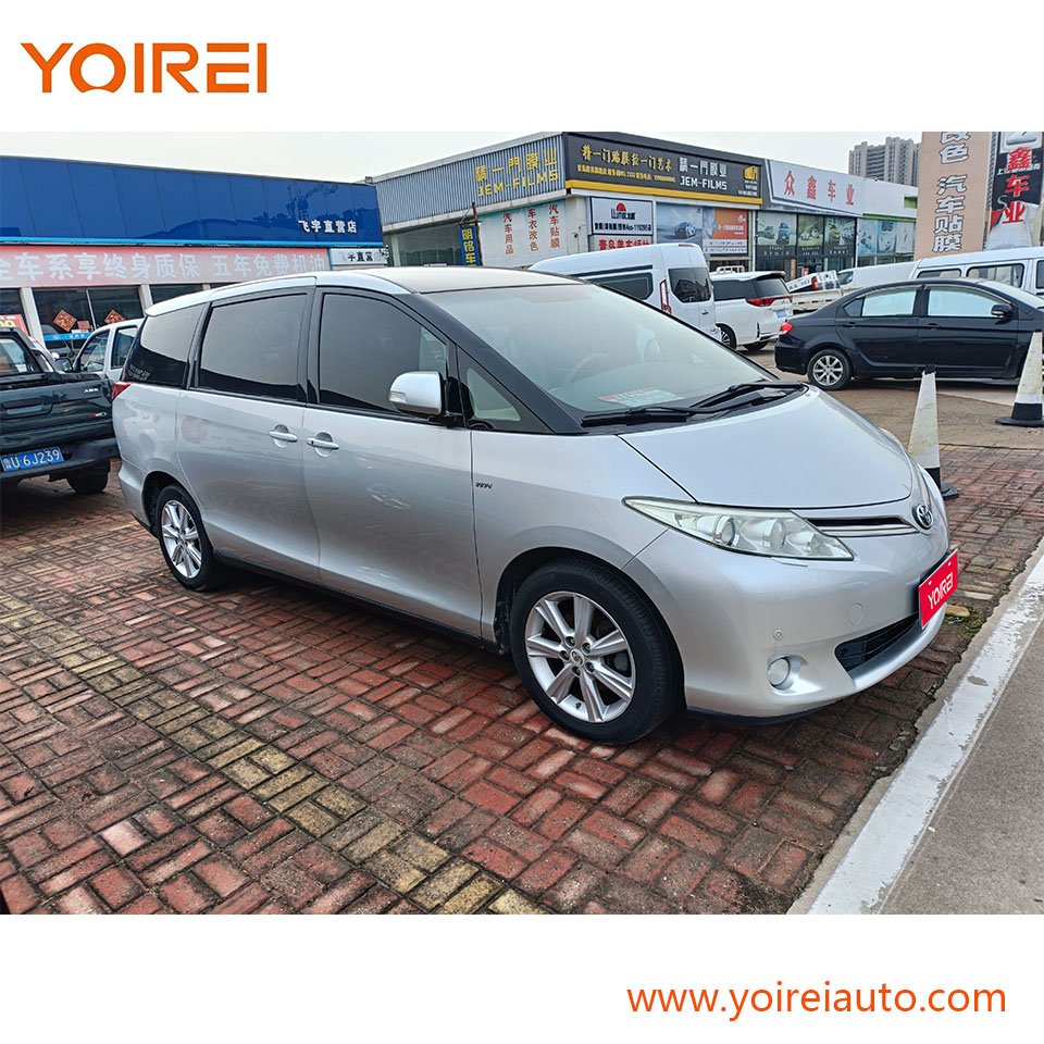 2011 Toyota Previa 2.4L Auto